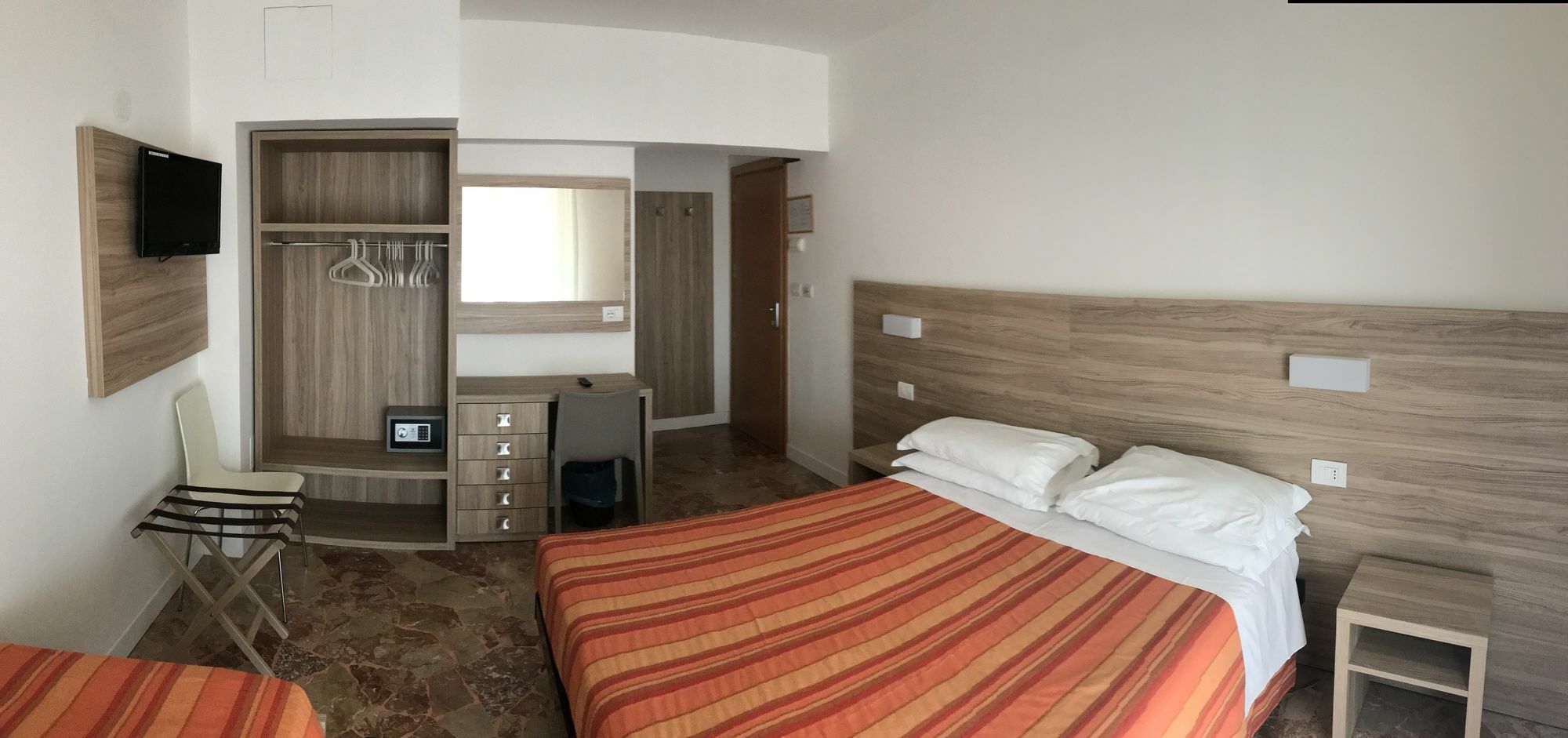 Lotus Hotel All Inclusive & Spiaggia Rimini Exterior photo